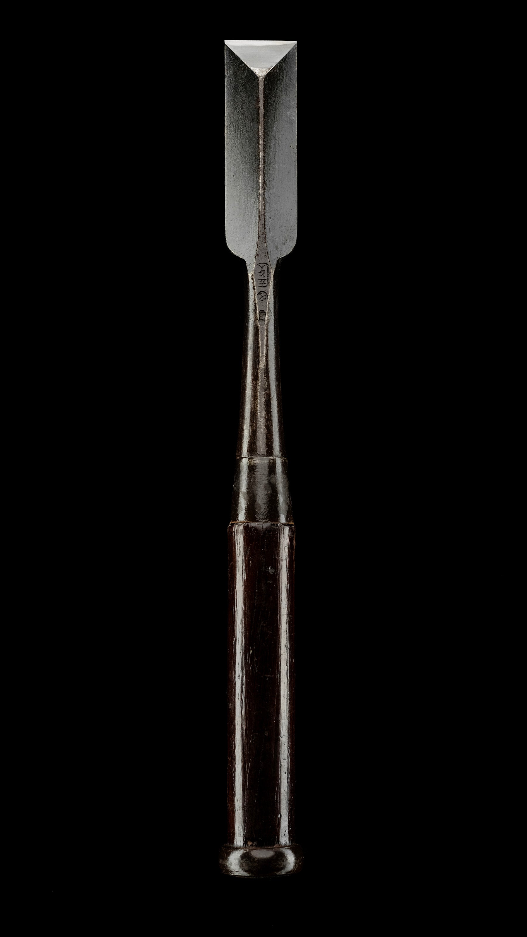 Shinogi-Chu-Tataki-Nomi Japanese Hand Made Dovetail Timber Chisel By Hidarimeijin - 24mm