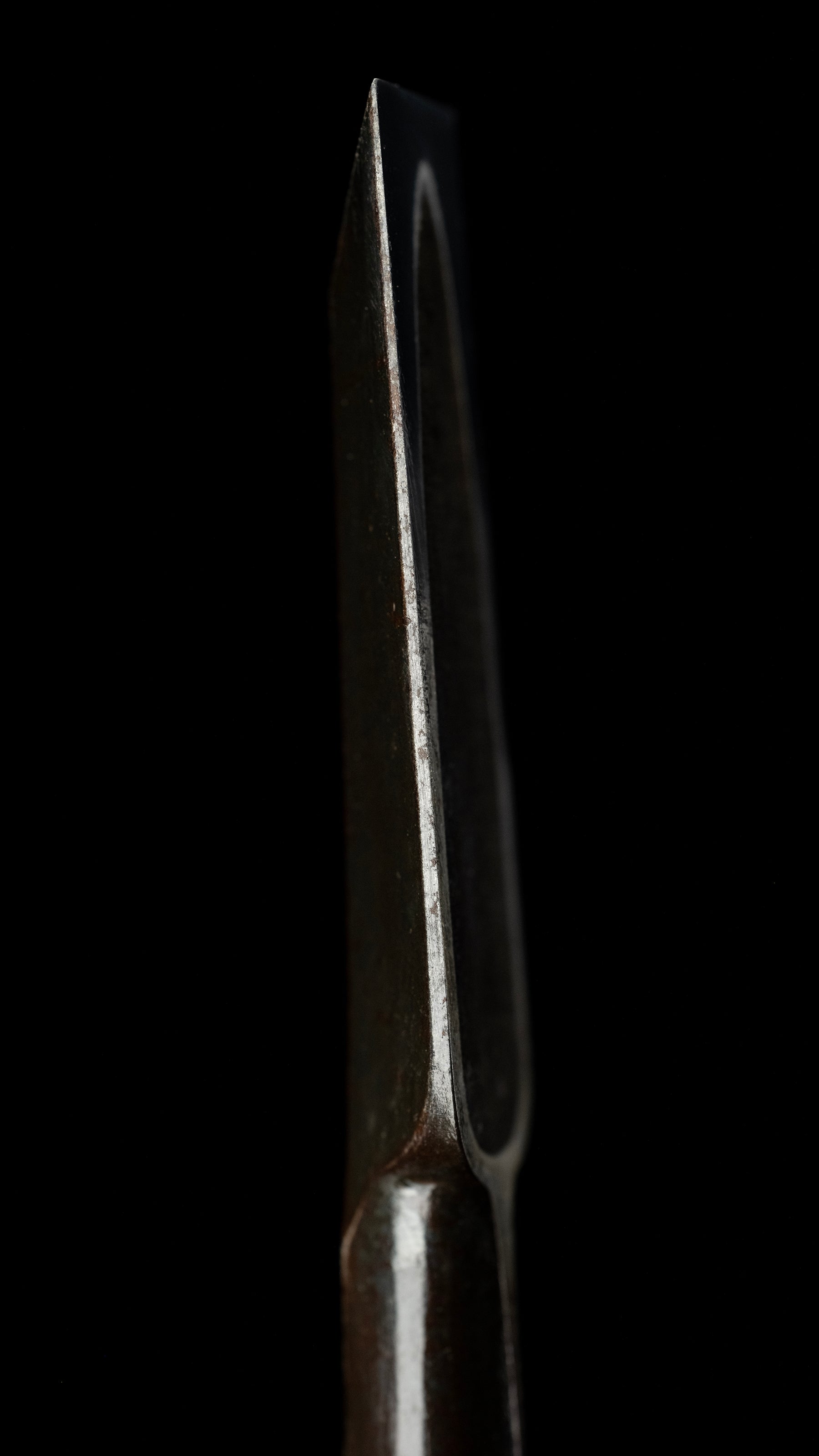 Shinogi-Chu-Tataki-Nomi Japanese Hand Made Dovetail Timber Chisel By Hidarimeijin - 24mm