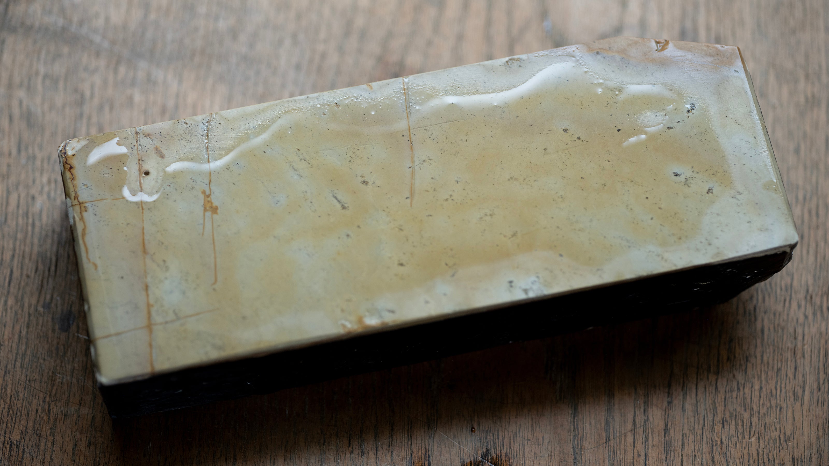 Suita Japanese Natural Finishing Stone - 1506g