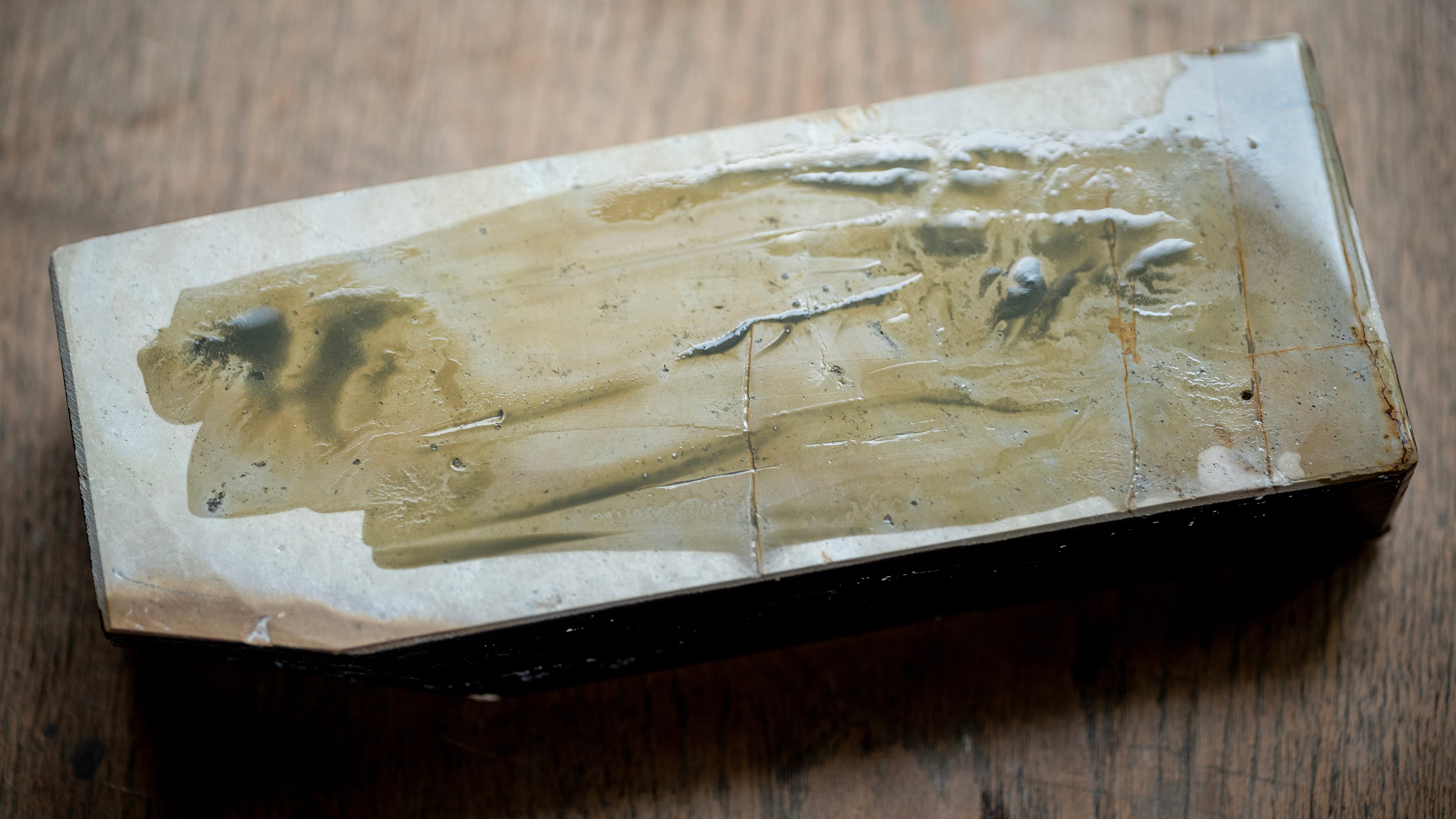 Suita Japanese Natural Finishing Stone - 1506g