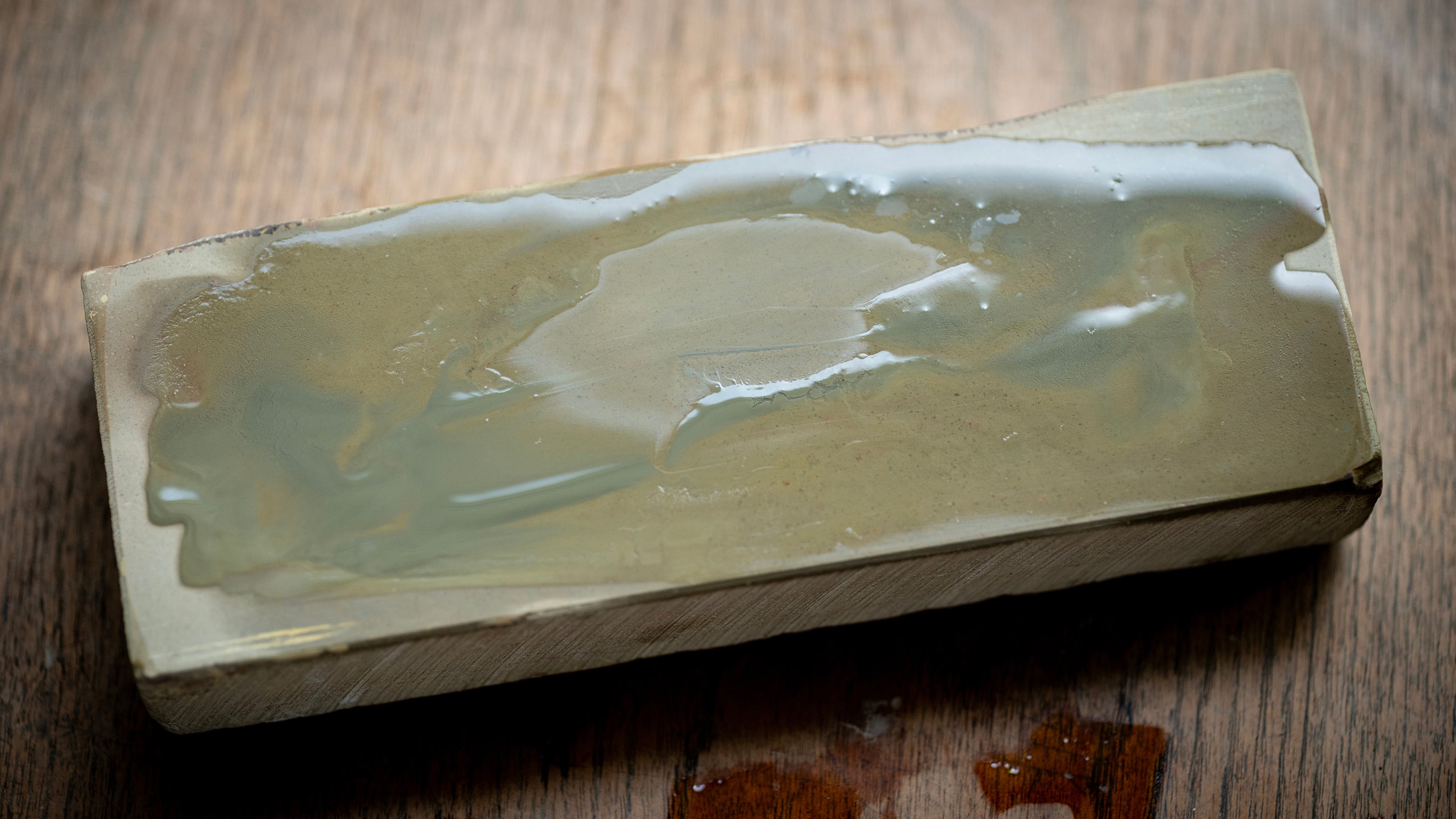 Tomae Japanese Natural Finishing Stone - 1077g