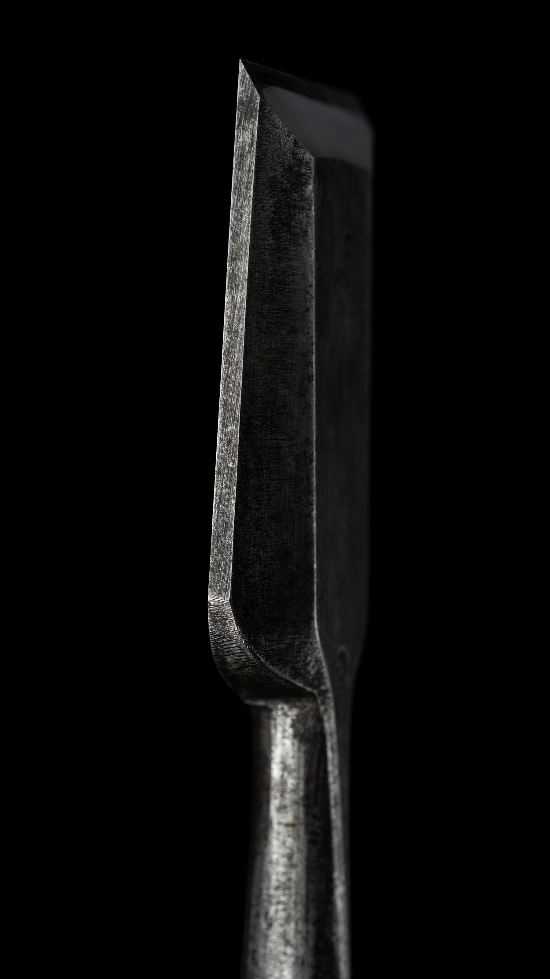 Tataki-Nomi Japanese Hand Made Timber Chisel By Osahiro - 48mm