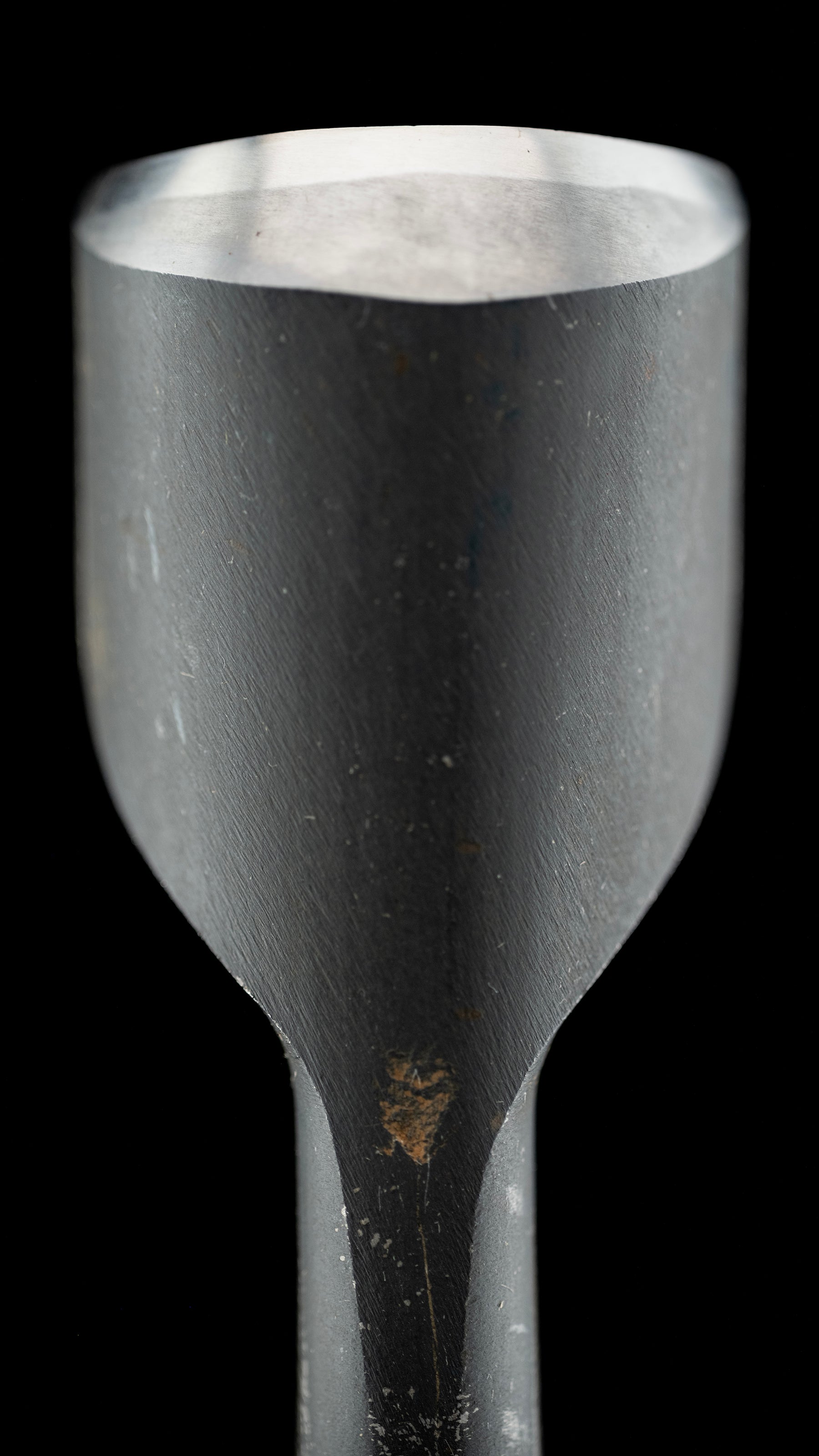 Uchimaru nomi Japanese Deep U-Gouge Chisel By Hidari Konobu - 36mm