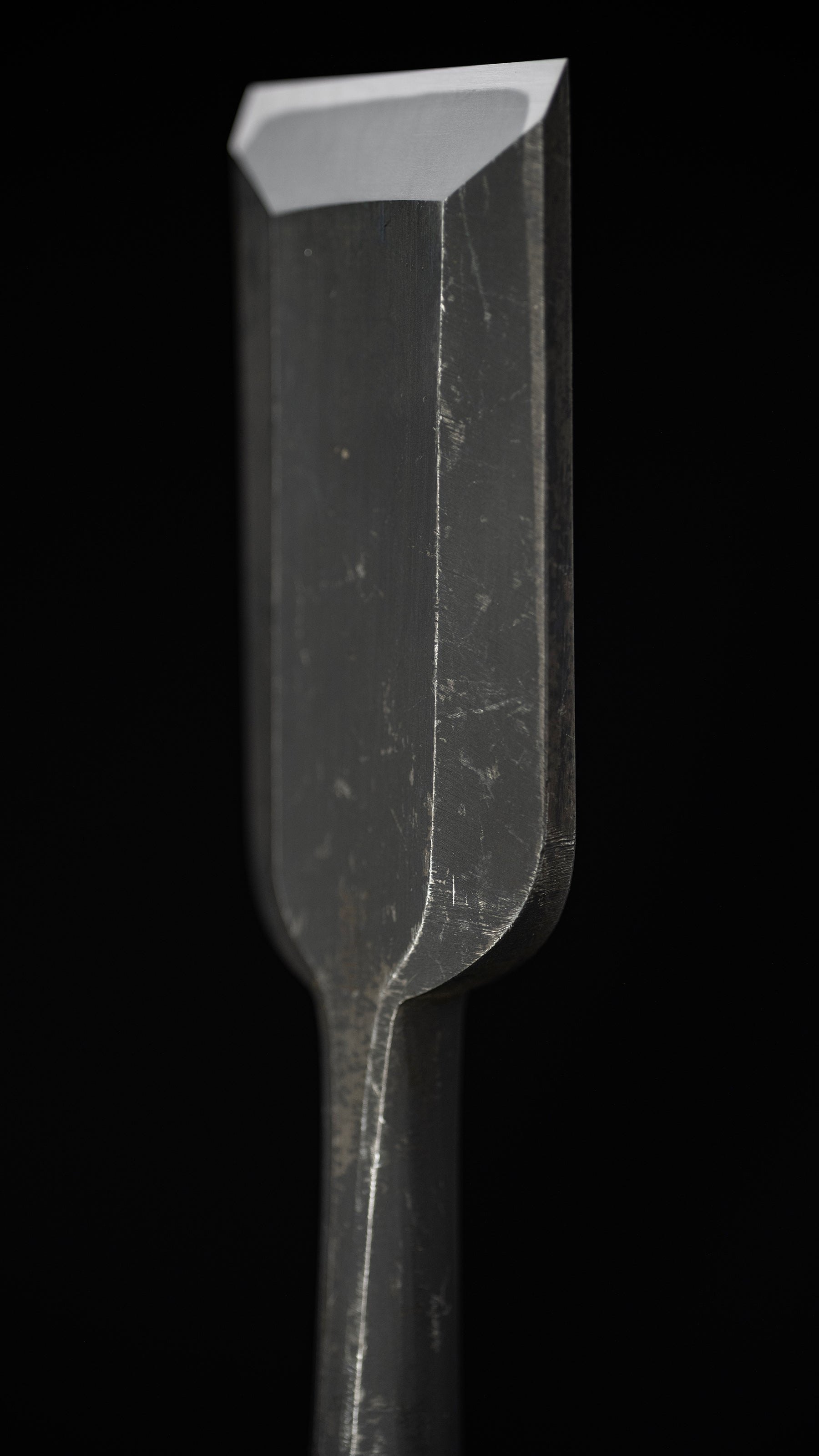Tataki-Nomi Japanese Hand Made Timber Chisel By Second Generation Kiyotada - 42mm