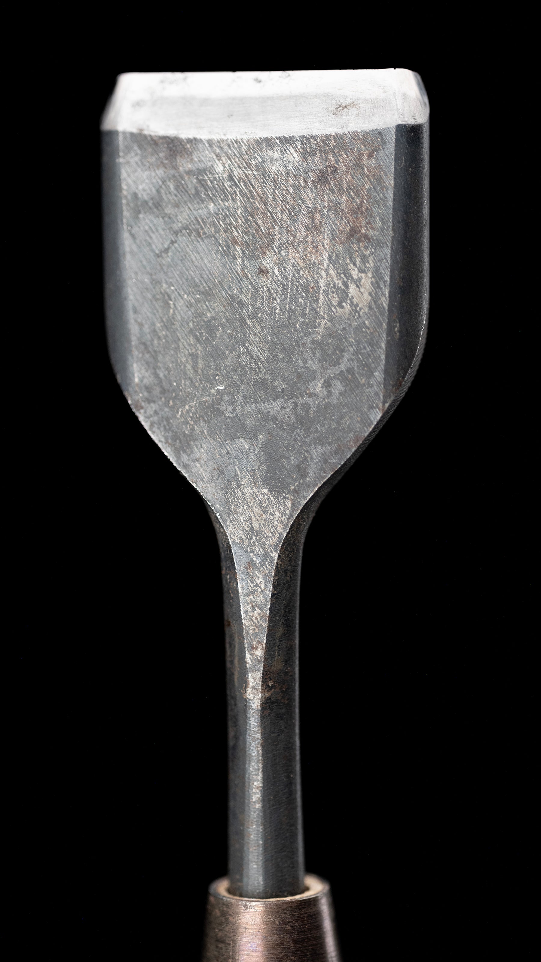 Hako-nomi Japanese Carving Chisel By Second Generation Konobu - 30mm