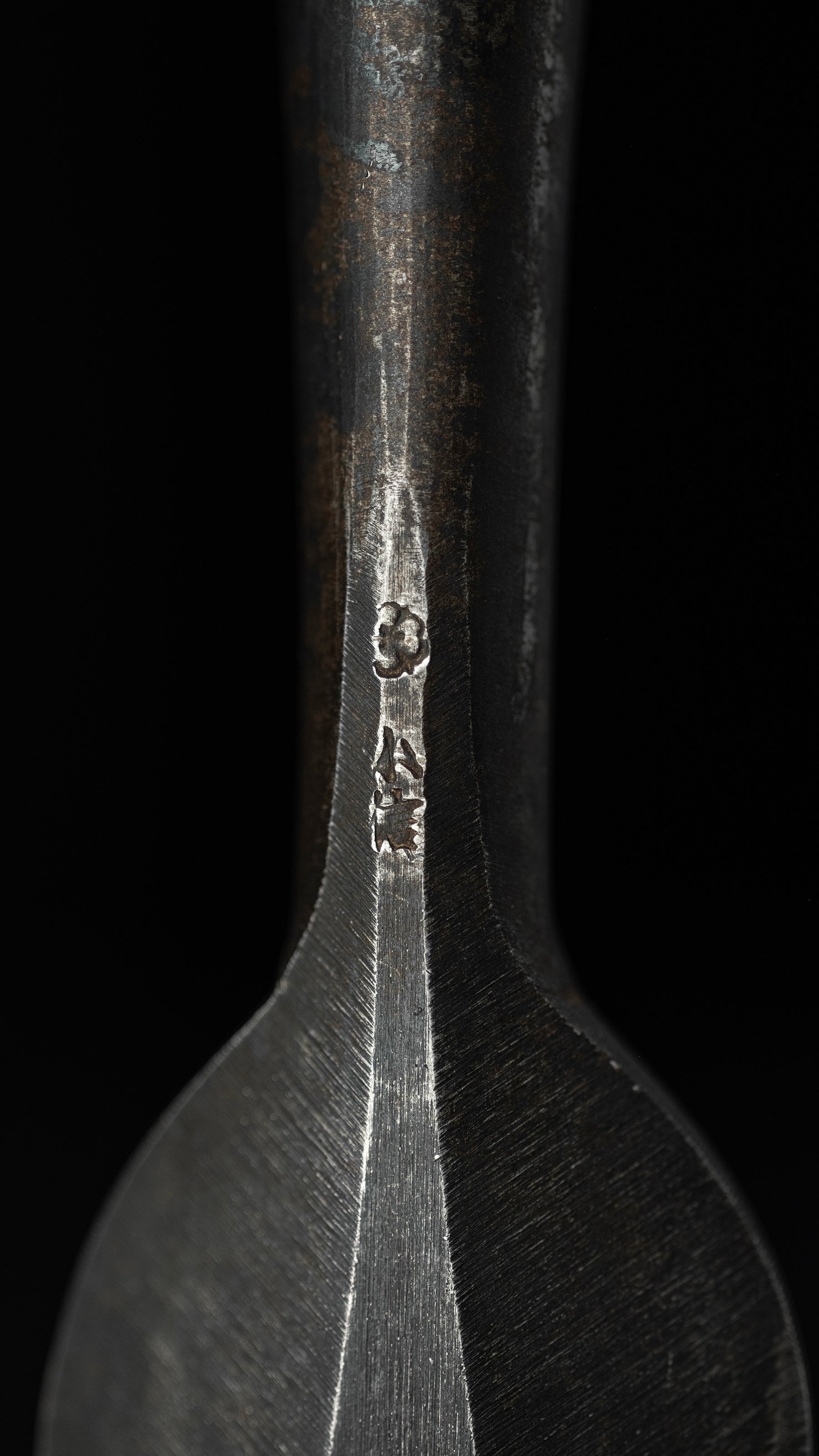 Hiramaru-nomi Japanese Flat Round Carving Chisel By Second Generation Konobu - 36mm