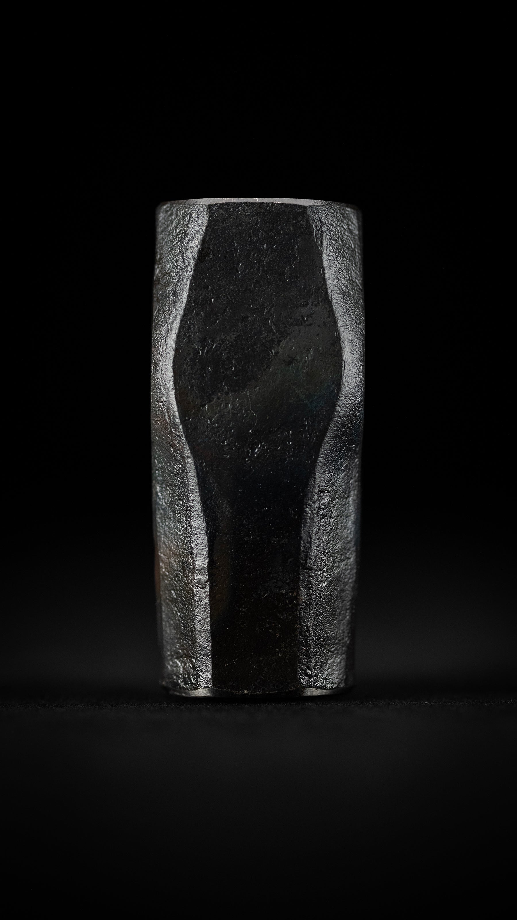 Hizukuri-Tsuchi Japanese Hand Made Blacksmith Hammer by Toroku - 435g