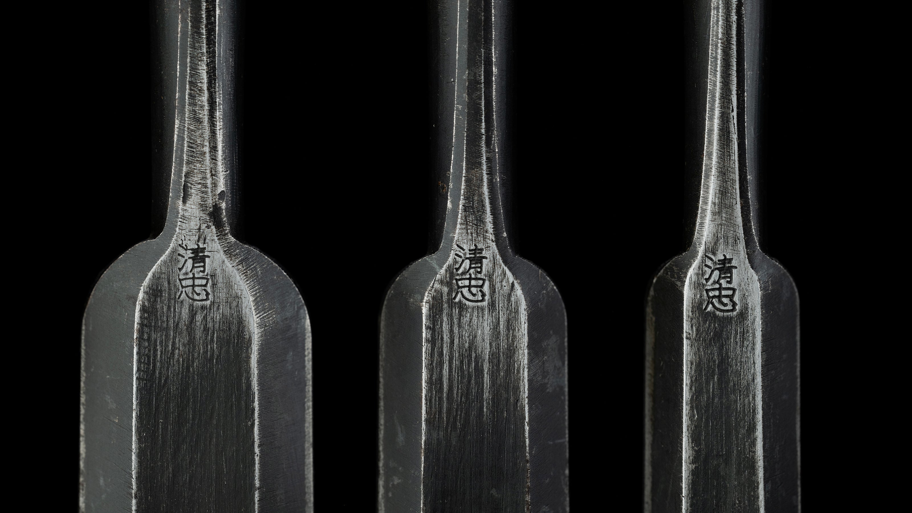 Tataki-Nomi Japanese Hand Made Timber Chisel 5-Pieces Set By Kiyotada Ⅱ