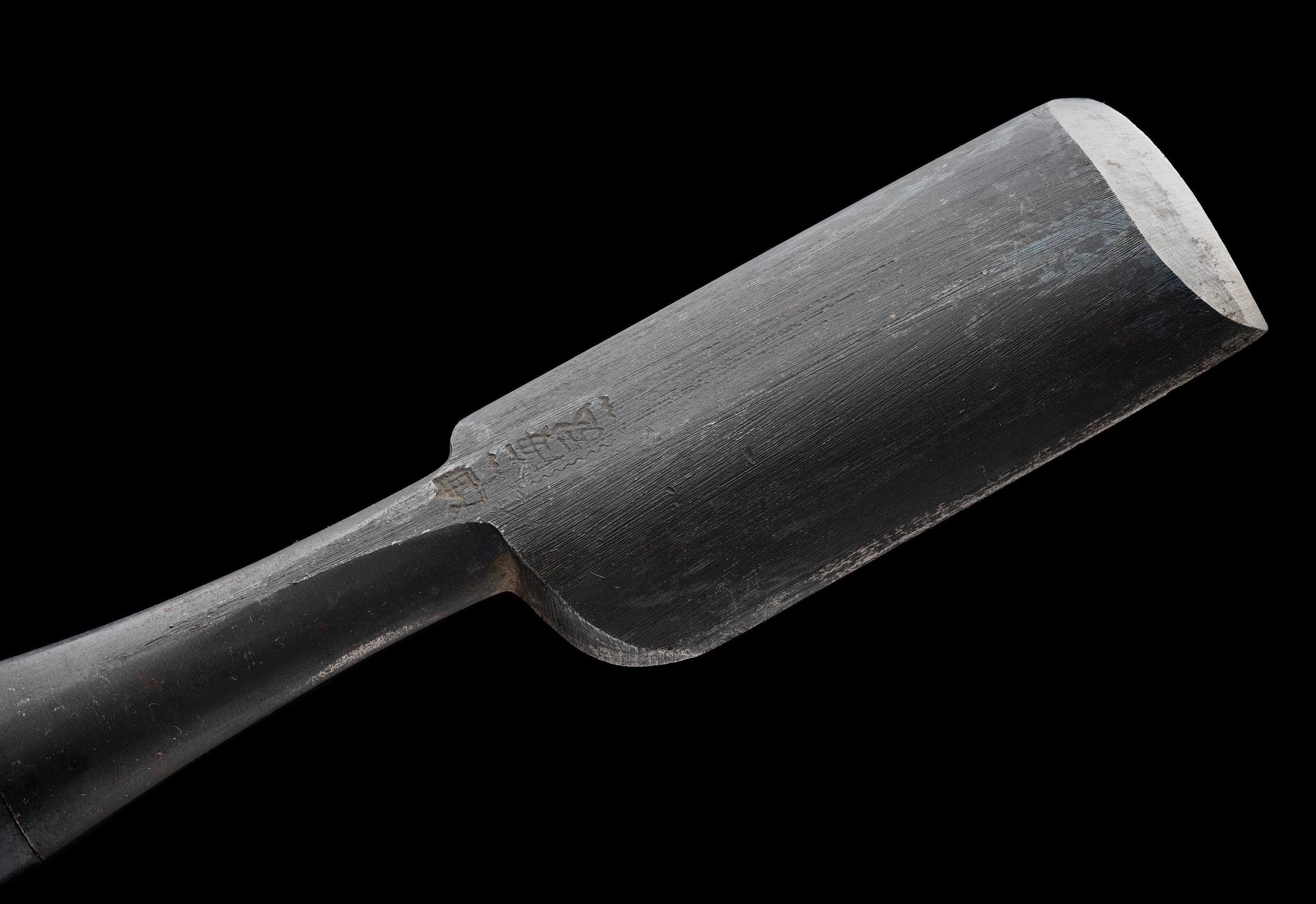 Uchimaru nomi Japanese U-Gouge Chisel By Umihiro - 30mm