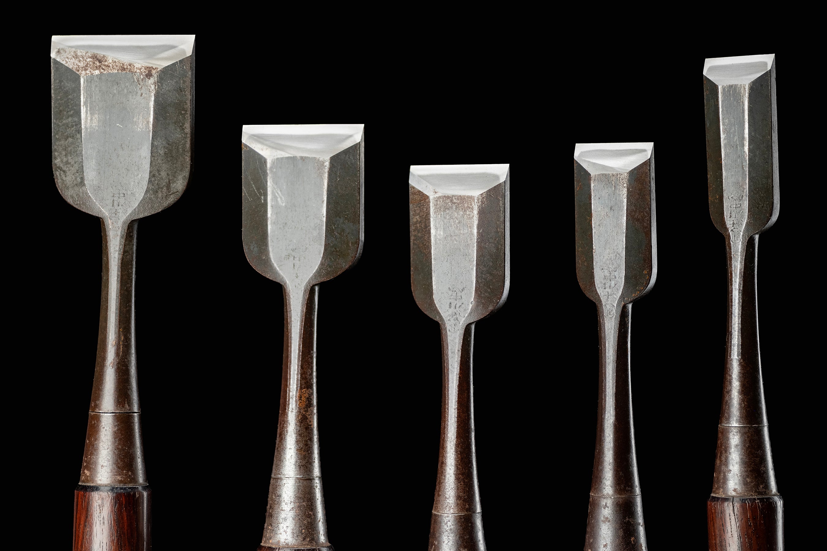 Oire-Nomi Japanese Hand Made Bench Chisel Set By Kiyotada Ⅱ  - Classic Tokyo Style