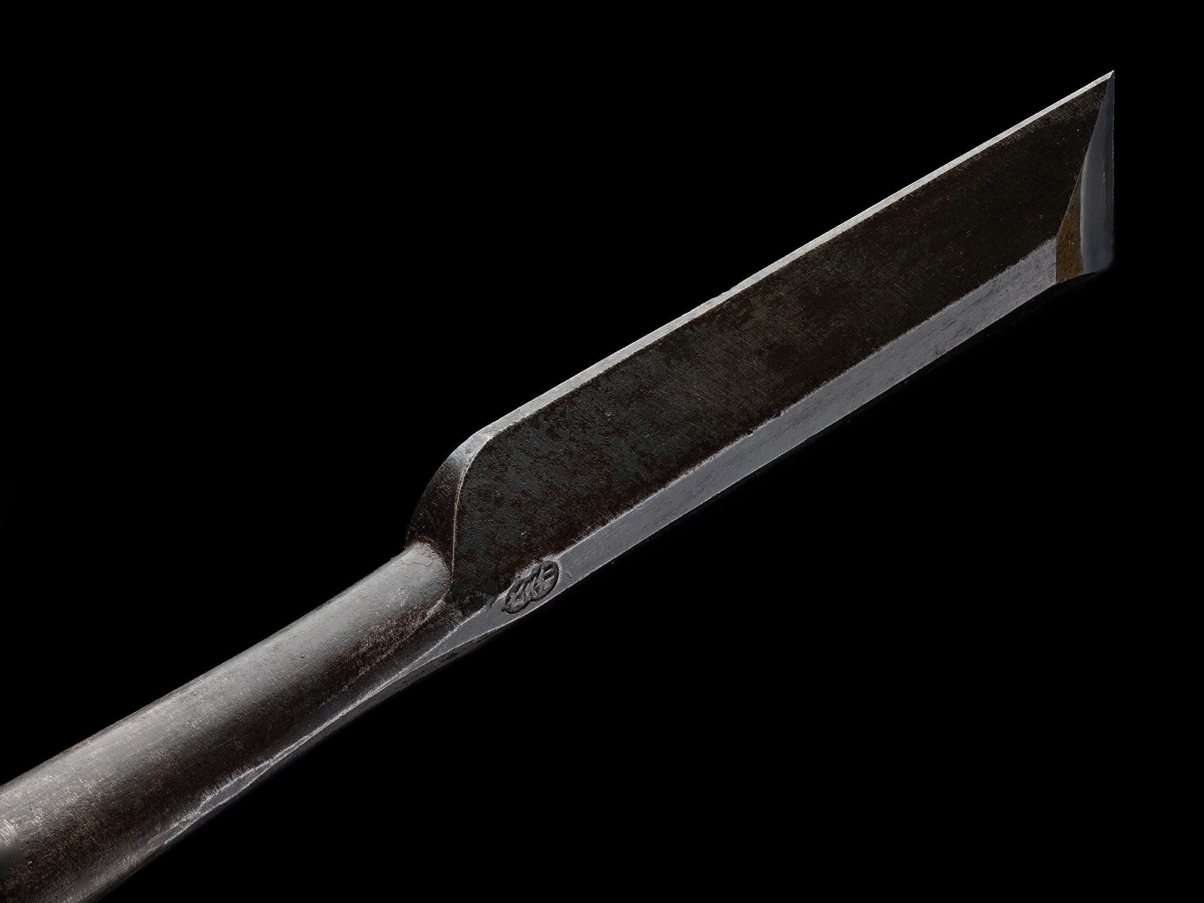 Shinogi-Tataki-Nomi Japanese Hand Made Dovetail Timber Chisel By Hidari-Hisasaku Ⅰ - 24mm